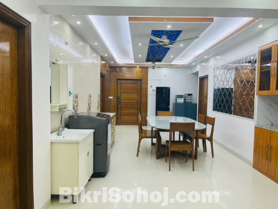 Elegance 4-Bedroom Apartment Rent in Bashundhara R/A,Dhaka